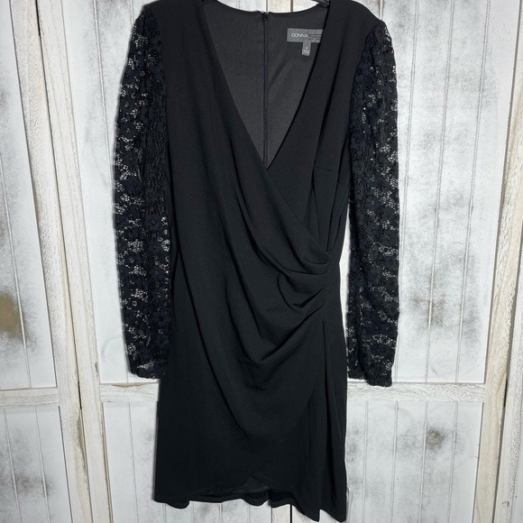 Lace Long Sleeve Faux Wrap Cocktail Dress
Donna Ricco 4 gown black lace floral - Picture 4 of 14